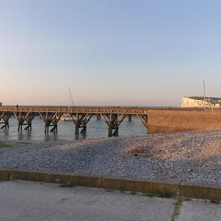 O'2 Cailloux Διαμέρισμα